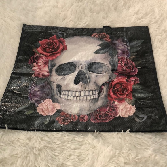 The Christmas Tree Shop Scull Reusable Shopping Bag NWT - Picture 6 of 7